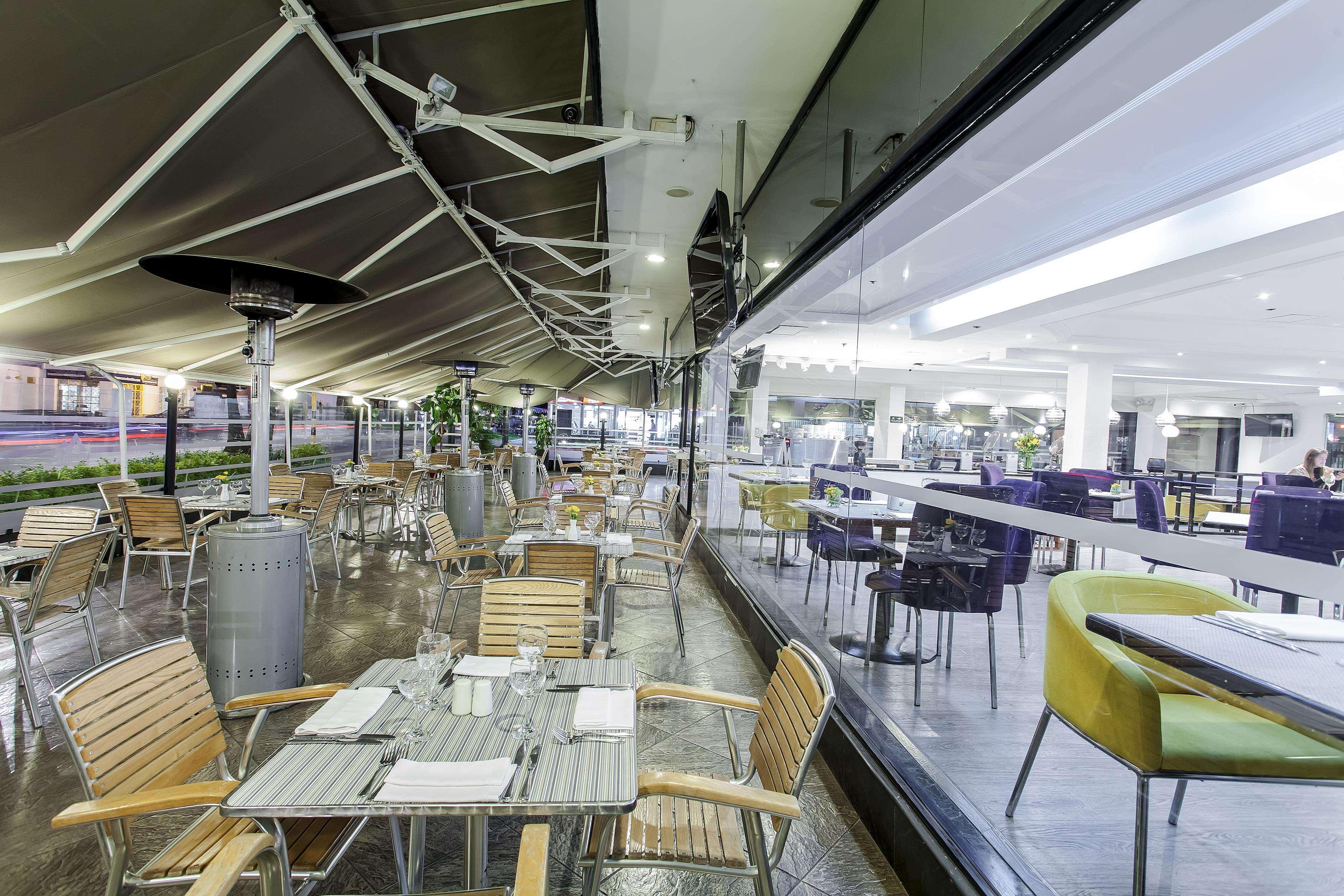 Radisson Metrotel 酒店 4*